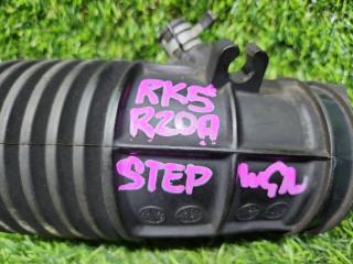 Патрубок воздушн.фильтра HONDA STEPWGN RK5 R20A 17225R0A003 2 ракурс