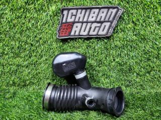 Запчасть патрубок воздушн.фильтра NISSAN FUGA