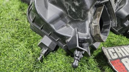 Корпус воздушного фильтра NISSAN SKYLINE V36 VQ25 16500-JK00B 2 ракурс