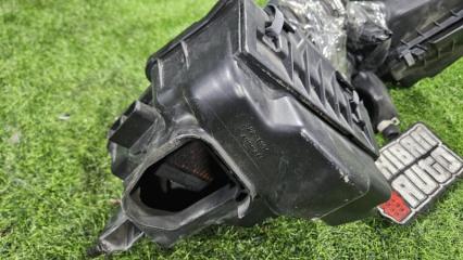 Корпус воздушного фильтра NISSAN SKYLINE V36 VQ25 16500-JK00B 2 ракурс