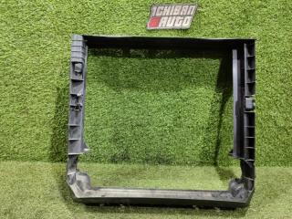 Планка радиатора BMW X5 E70 M57D30 17118574000 1 ракурс