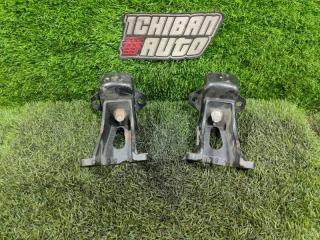 Подушка двигателя передняя TOYOTA HILUX SURF