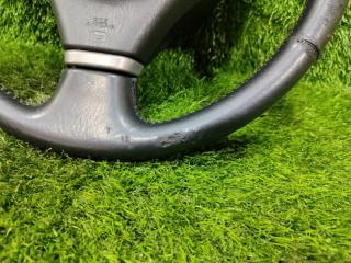 Руль с airbag TOYOTA ALTEZZA GXE10 1G-FE 4 ракурс Руль с airbag TOYOTA ALTEZZA GXE10 1G-FE 4 ракурс