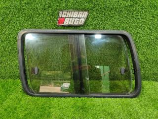 Стекло собачника левое заднее TOYOTA LAND CRUISER FJ80 6271260060 1 ракурс Стекло собачника левое заднее TOYOTA LAND CRUISER FJ80 6271260060 1 ракурс