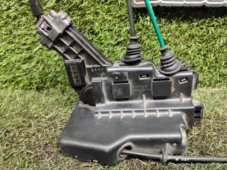 Замок двери левый задний KIA MOHAVE HM D6EA 814102J010 2 ракурс