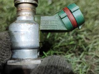 Форсунка инжекторная TOYOTA MARK X GRX120 4GR-FSE 2325031020 4 ракурс