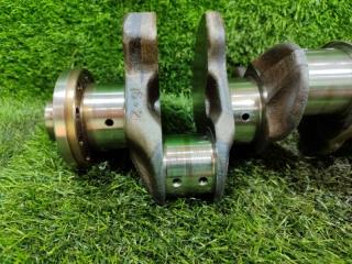 Коленвал TOYOTA SEQUOIA USK65L 3URFE 13401-38010 5 ракурс Коленвал TOYOTA SEQUOIA USK65L 3URFE 13401-38010 5 ракурс
