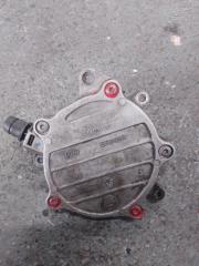 Запчасть вакуумный насос тормозов Volkswagen Passat 2005