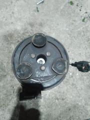 Компрессор кондиционера Nissan Cube