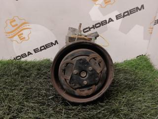 Компрессор кондиционера Nissan March