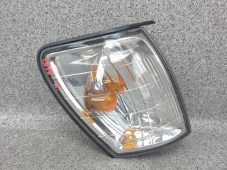 Запчасть габарит передний правый Toyota Town Ace Noah 1998