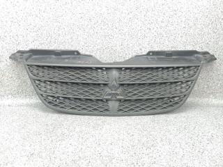 Запчасть решетка радиатора передняя Mitsubishi Airtrek 2002