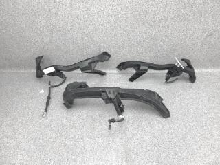 Запчасть крепление фары переднее Subaru Impreza 2011