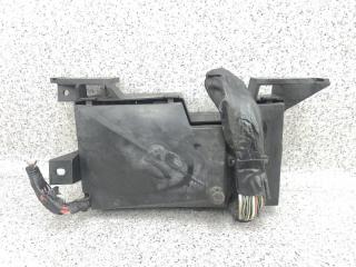 Блок предохранителей Bighorn 1995 UBS69GW 4JG2