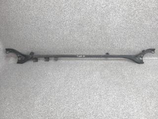Запчасть распорка кузова Toyota Harrier 2000