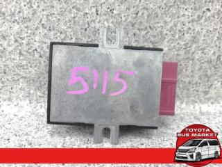 Фото запчасти блок управления насосом BMW X5 2007 контрактная запчасть Запчасть блок управления насосом BMW X5 2007