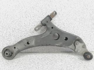 Запчасть рычаг подвески передний правый Toyota Camry 2013