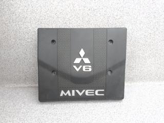 Запчасть декоративная крышка двигателя Mitsubishi Pajero 2006