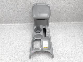 Бардачок между сиденьями передний Suzuki Escudo 2004 TL52W J20A 7591050J00KV3 контрактная