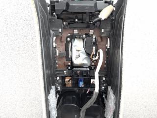 Бардачок между сиденьями передний FX35 2011 S51 VQ35HR