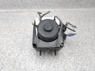 Фото запчасти блок abs Toyota Town Ace Noah 1997 контрактная запчасть Запчасть блок abs Toyota Town Ace Noah 1997