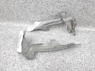 Фото запчасти петли капота Toyota Town Ace Noah 2000 контрактная запчасть Запчасть петли капота Toyota Town Ace Noah 2000