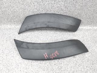 Запчасть молдинг двери задний Isuzu Wizard 1998