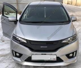 Решетка радиатора передняя Honda Fit GK Решетка радиатора передняя Honda Fit GK