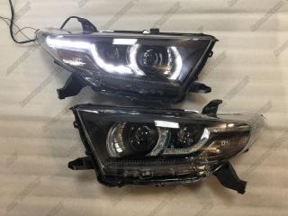 Запчасть фары передние Toyota Highlander 2010-2013