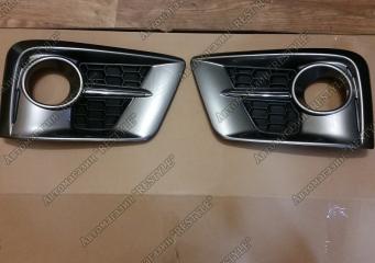 Запчасть накладки на туманки передние lexus LX570 2012-2015