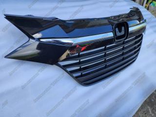 Решетка радиатора передняя Vezel 2013-2018 RU