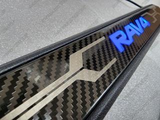 Накладки на пороги передние RAV4 2018-2022 AXAA54