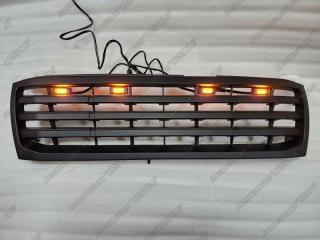 Запчасть решетка радиатора передняя Toyota Land Cruiser 2005-2007