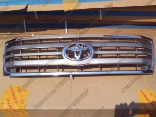 Решетка радиатора передняя Toyota Land Cruiser 2005-2007