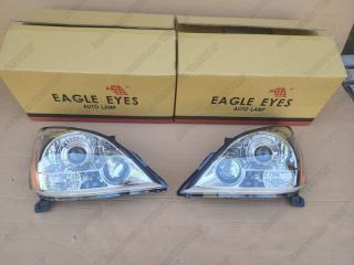 Запчасть фары передние LEXUS GX470 2002-2009