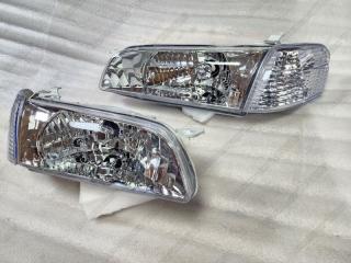 Фары передние toyota Sprinter 110