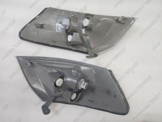 Поворотники габариты передние Toyota Mark II Wagon Qualis 1997-2002