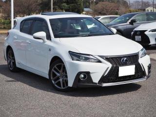 Бампер передний Lexus CT200h Бампер передний Lexus CT200h