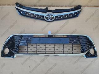 Запчасть решетка радиатора передняя TOYOTA CAMRY 2014-2017