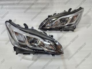 Запчасть фары передние Toyota Crown 2015-2018