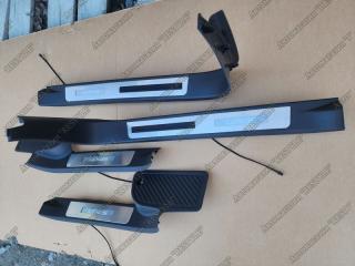 Запчасть накладки на пороги Lexus Lx570 2007-2021