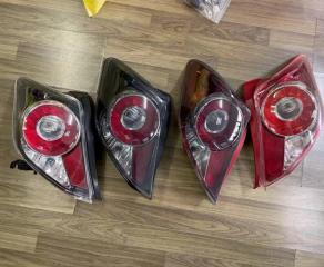 Стопы (задние фонари) Toyota Vitz 2014-2016