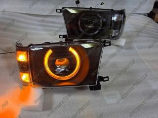 Запчасть фары передние TOYOTA Hilux SURF 1996-2002