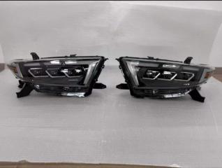 Запчасть фары передние Toyota Highlander 2012-2014