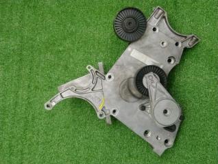 Кронштейн двигателя Land Rover Freelander 2005