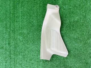 Накладка на порог салона задняя правая Land Rover Freelander 2008