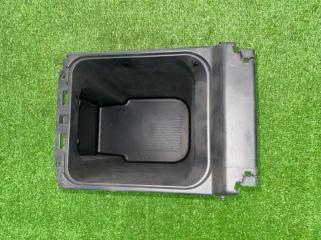 Бардачок между сиденьями Land Rover Discovery 2005