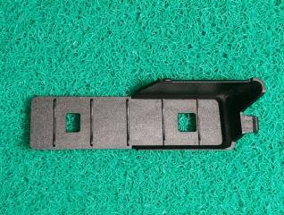 Лоток консоли Land Rover Discovery 2005