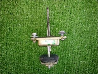 Доводчик двери задний Land Rover Freelander 2005 контрактная Доводчик двери задний Land Rover Freelander 2005