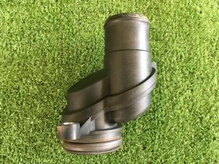 Патрубок системы охлаждения Discovery 2007 L319 276DT